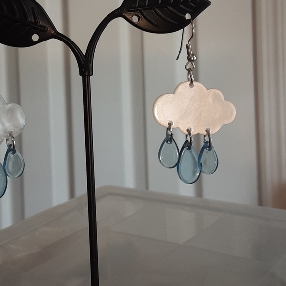 Hand Crafted Cloud And Raindrops Earrings White Blue Pierced - Picture 3 of 3